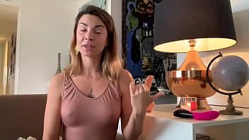 play Baiser avec du silicone faire baiser avec tzanca sur le porno mains libres