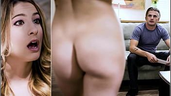 play Als ze de penis ziet, is het alsof ze God ziet, deze mooie jonge hoer met grote borsten