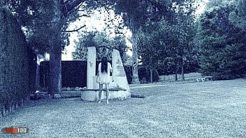 play Special whore who gives oral xxx to a guy completely when she has the chance and if he does