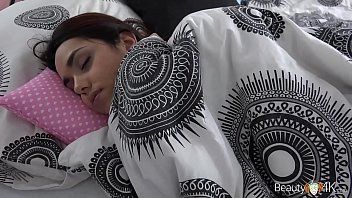 play The teenager doesn't wake up well because she's fucked by her lover