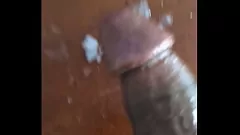 play BBW Maturbating مع بي بي سي على شاشة التلفزيون: جلسة holdjob الساخنة من قبل Gooddickdaddy