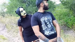 play Il succube inquietante viene sorpreso in pubblico - Creampie all'aperto