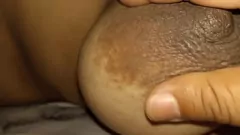 play Chubby Malezjan Milf zostaje pieprzony przez swojego kochanka