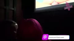 play Hot Ebony Teen staje się niegrzeczny w teatrze dla dorosłych: twarz, loda i wiele więcej!