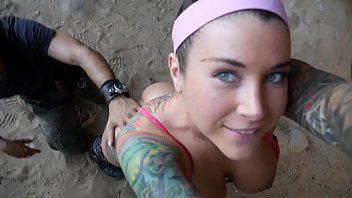play Filme online gratis xnxx cu bruneta sarutaticul in cur