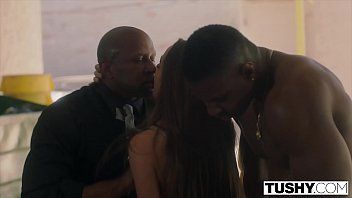 play Filme xnxx cu negri cu pula imensa are ditamai sfarfundile de mari