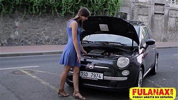 play Mosneag conserta o carro de uma criança que o recompensa com vinho tinto e sexo excelente
